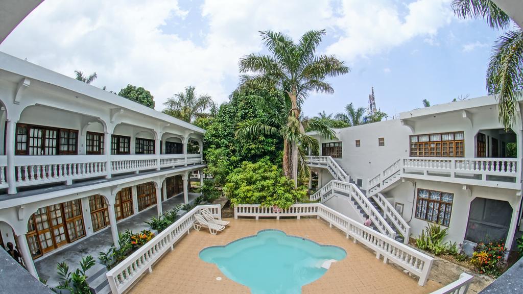 Pure Oasis Resort Νεγκρίλ Εξωτερικό φωτογραφία