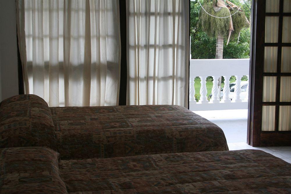 Pure Oasis Resort Νεγκρίλ Εξωτερικό φωτογραφία